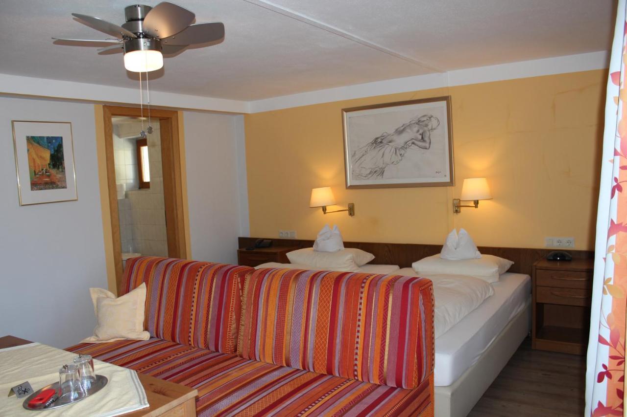 Hotel Bavaria Bad Wiessee Oda fotoğraf